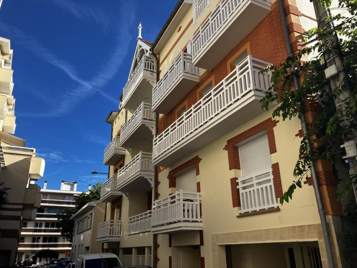 T3 En Centre D'Arcachon, 2 Min Plage, 5 Min Gare, Balcon, Parking Securise, Wifi, Menage Inclus - Fr-1-374-193 Exterior photo